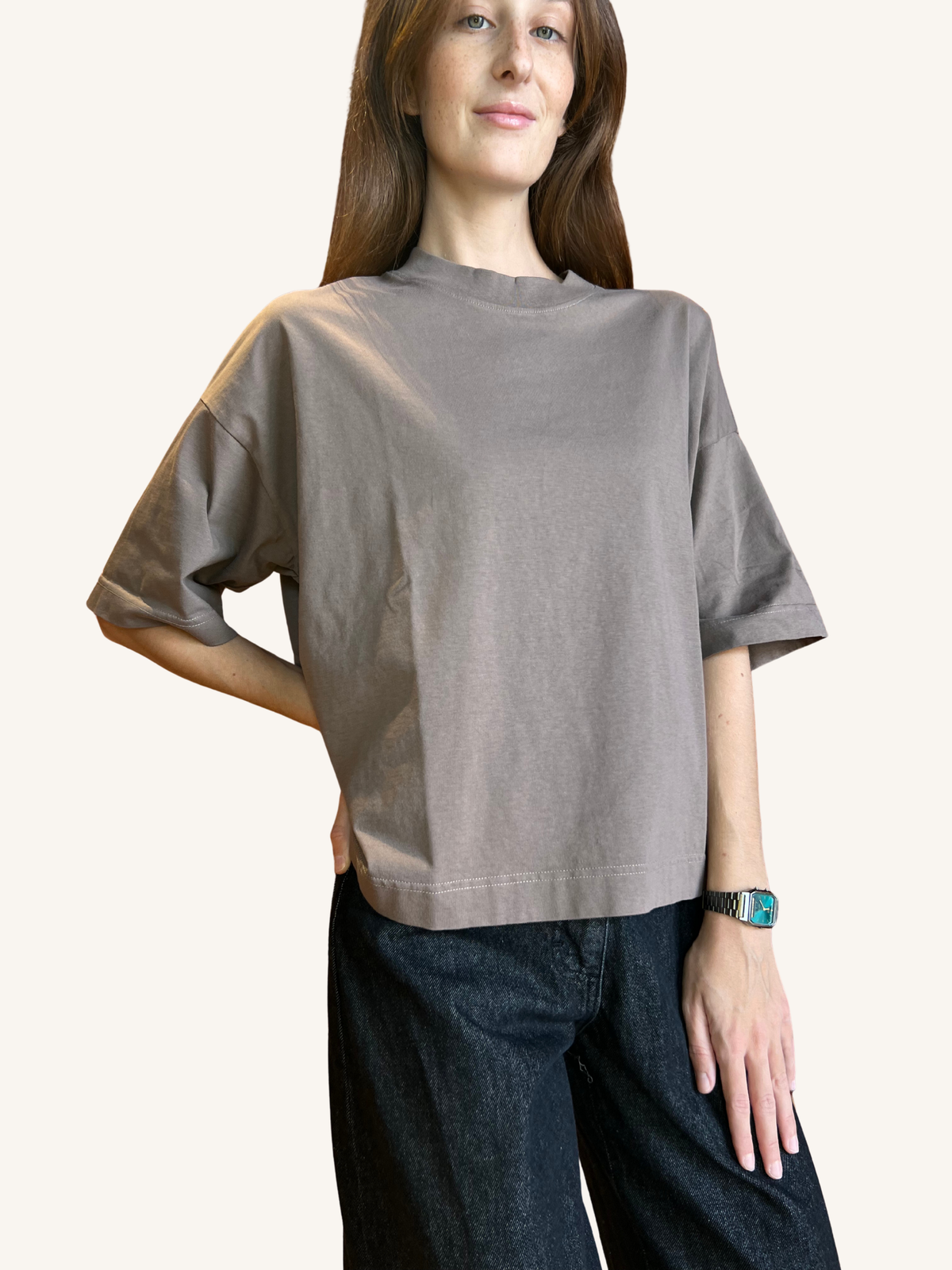 T-SHIRT MANICA CORTA OVER TORTORA