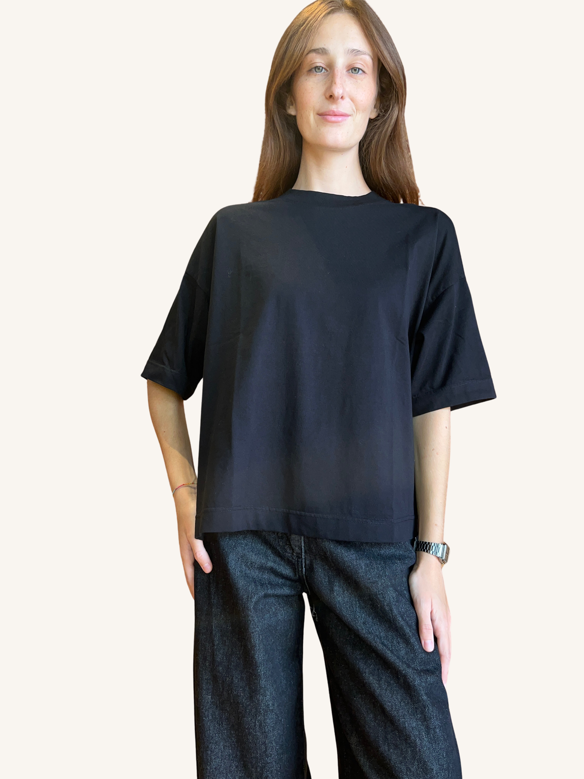 T-SHIRT MANICA CORTA OVER NERO