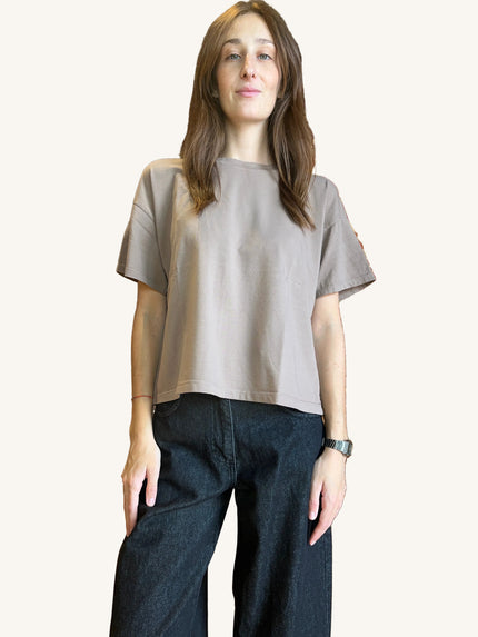 T-SHIRT SCATOLA TORTORA